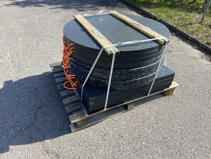 Hijskranen te koop en voor in koop. Kranen, onderdelen en toebehoren.