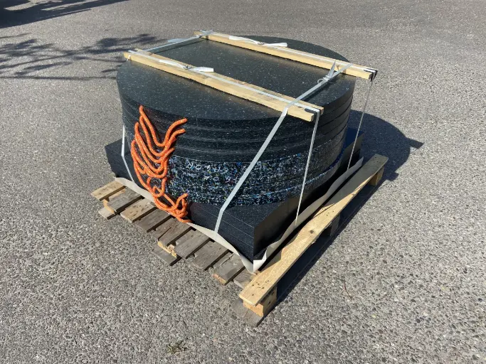 Hijskranen te koop en voor in koop. Kranen, onderdelen en toebehoren.
