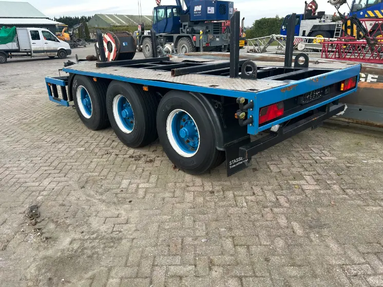 Hijskranen te koop en voor in koop. Kranen, onderdelen en toebehoren.