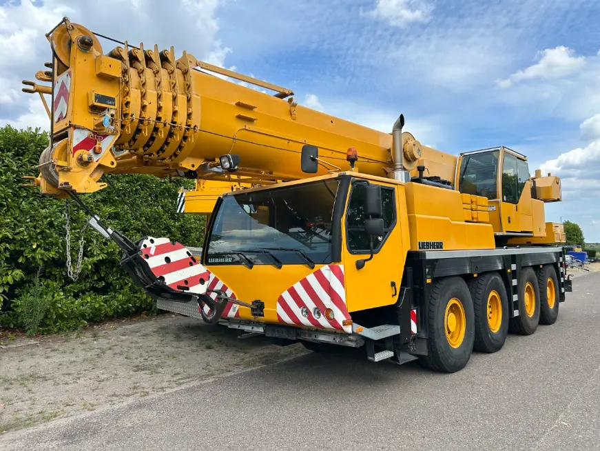 Hijskranen te koop en voor in koop. Kranen, onderdelen en toebehoren.