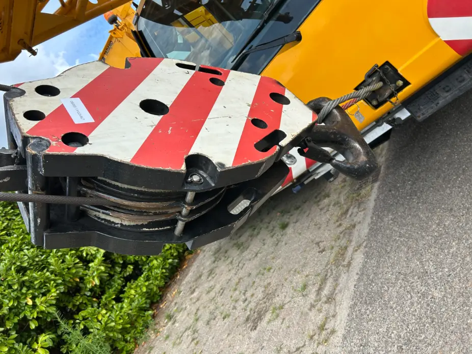 Hijskranen te koop en voor in koop. Kranen, onderdelen en toebehoren.