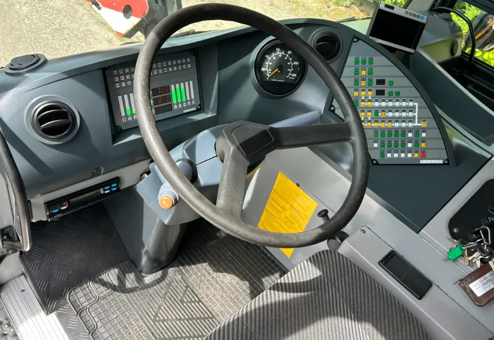 Hijskranen te koop en voor in koop. Kranen, onderdelen en toebehoren.