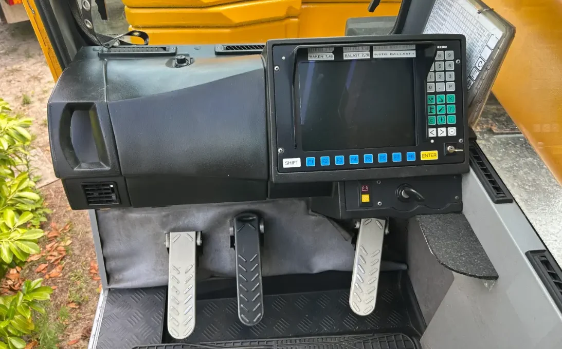 Hijskranen te koop en voor in koop. Kranen, onderdelen en toebehoren.