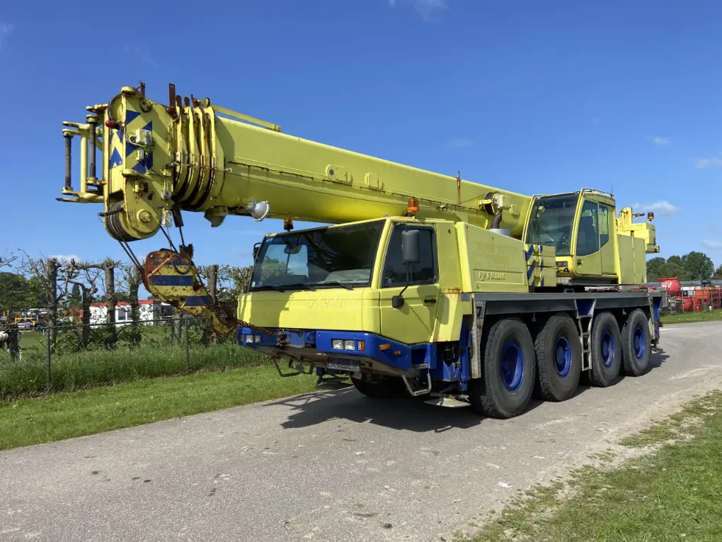 Hijskranen te koop en voor in koop. Kranen, onderdelen en toebehoren.