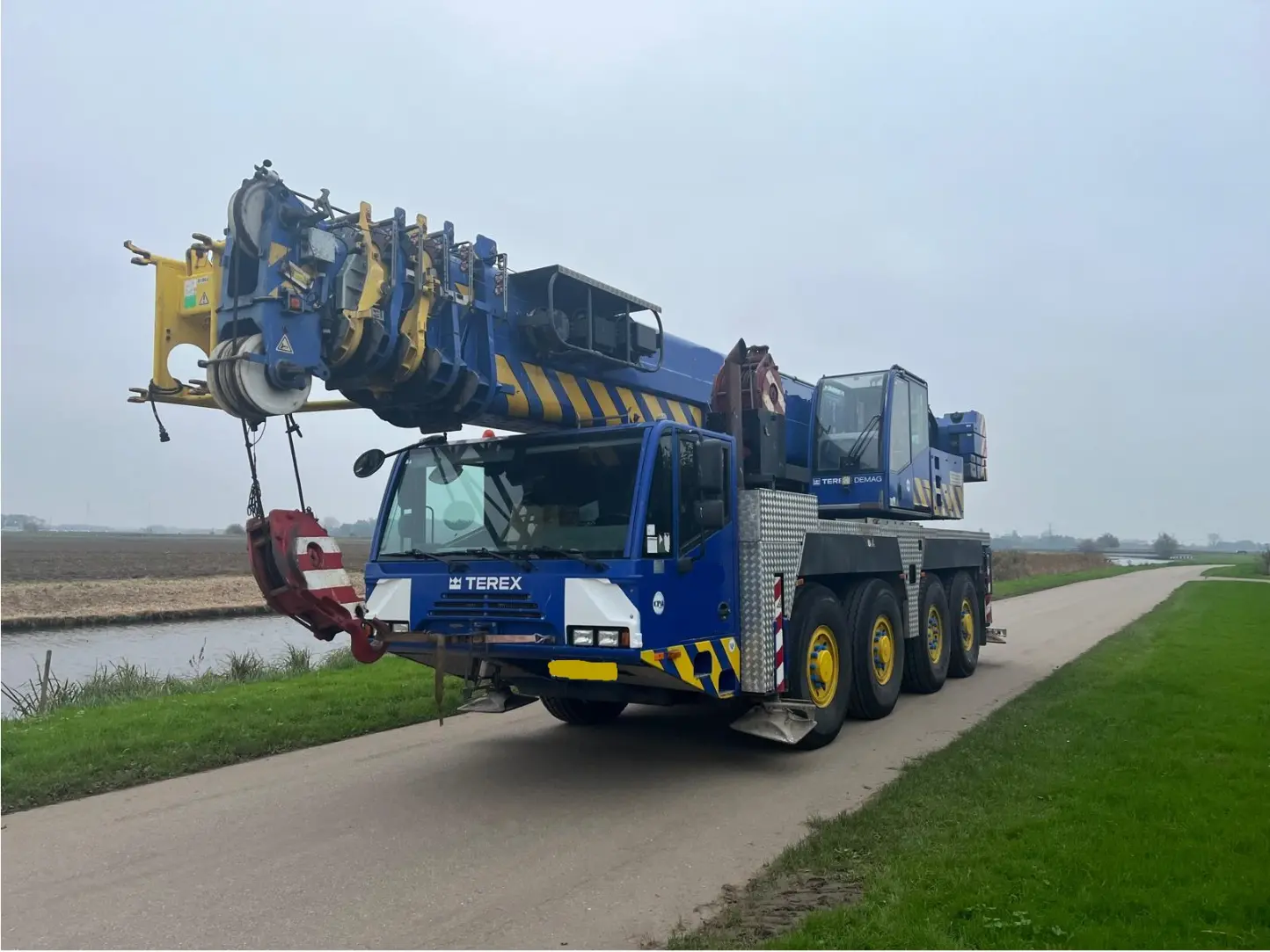 Terex hijskranen te koop en voor in koop. Kranen, onderdelen en toebehoren.