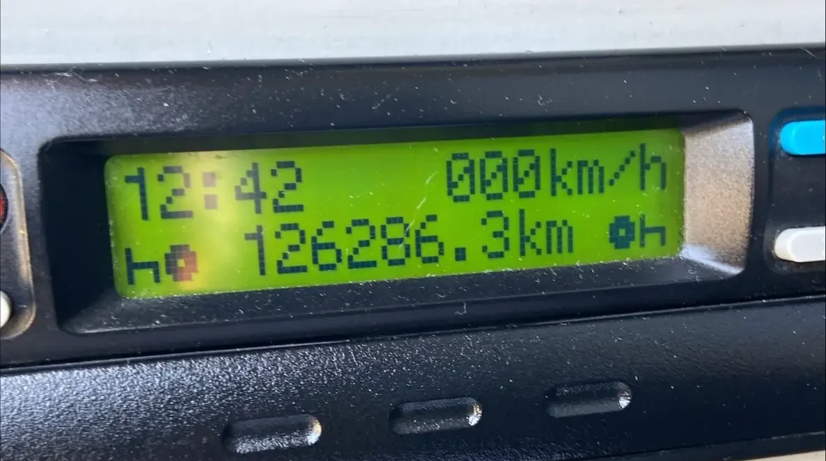 Hijskranen te koop en voor in koop. Kranen, onderdelen en toebehoren.