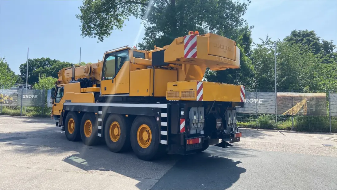 Hijskranen te koop en voor in koop. Kranen, onderdelen en toebehoren.